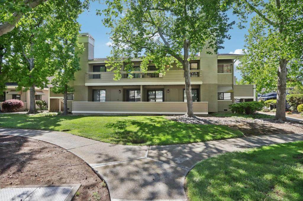 145 Albacore Lane - Photo 1
