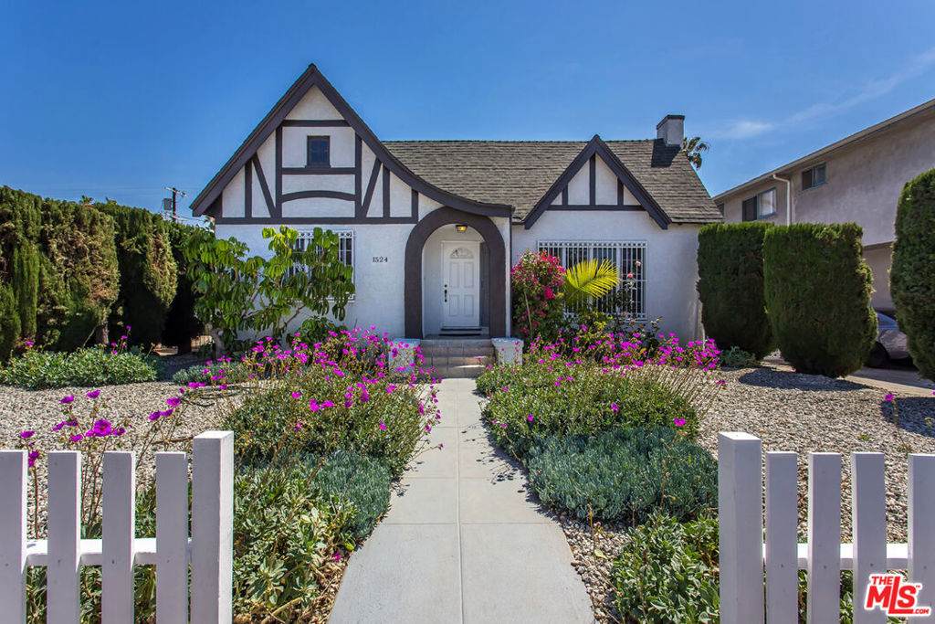 1524 Fairfax Avenue - Photo 1