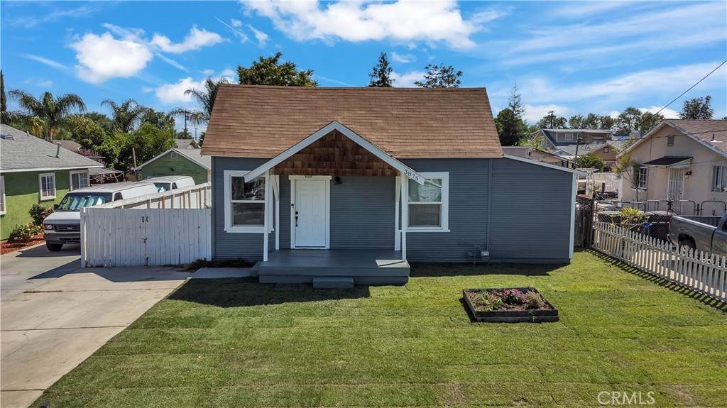 3875 Everest Avenue - Photo 1