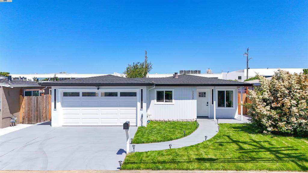 2258 Sitka St - Photo 1