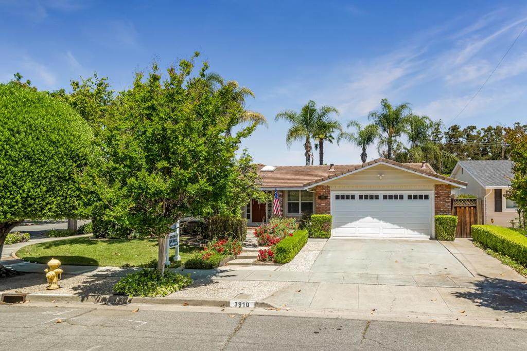 3910 Briarglen Drive - Photo 1