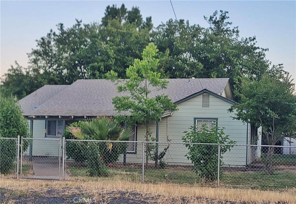 1343 Feather Avenue - Photo 1
