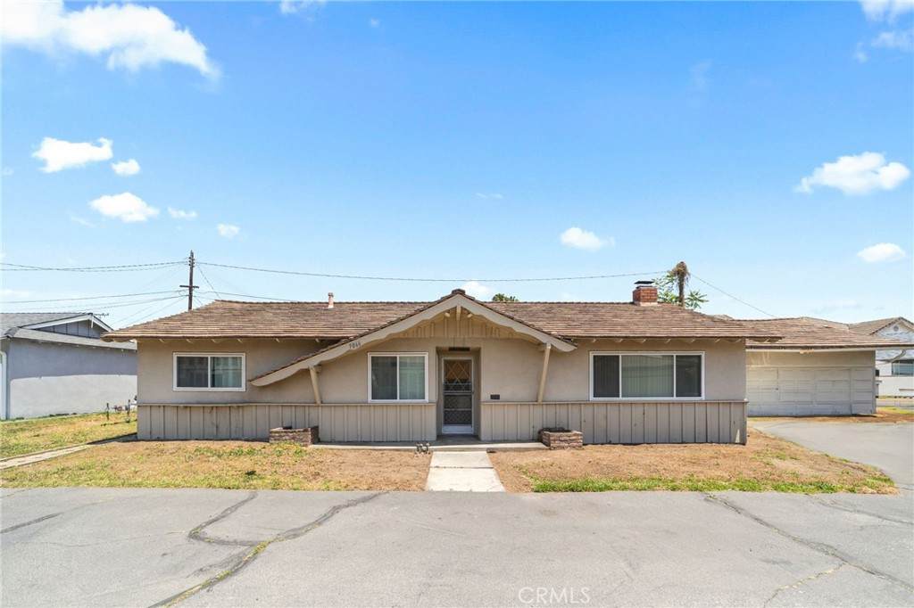 9066 Fairview Avenue - Photo 1