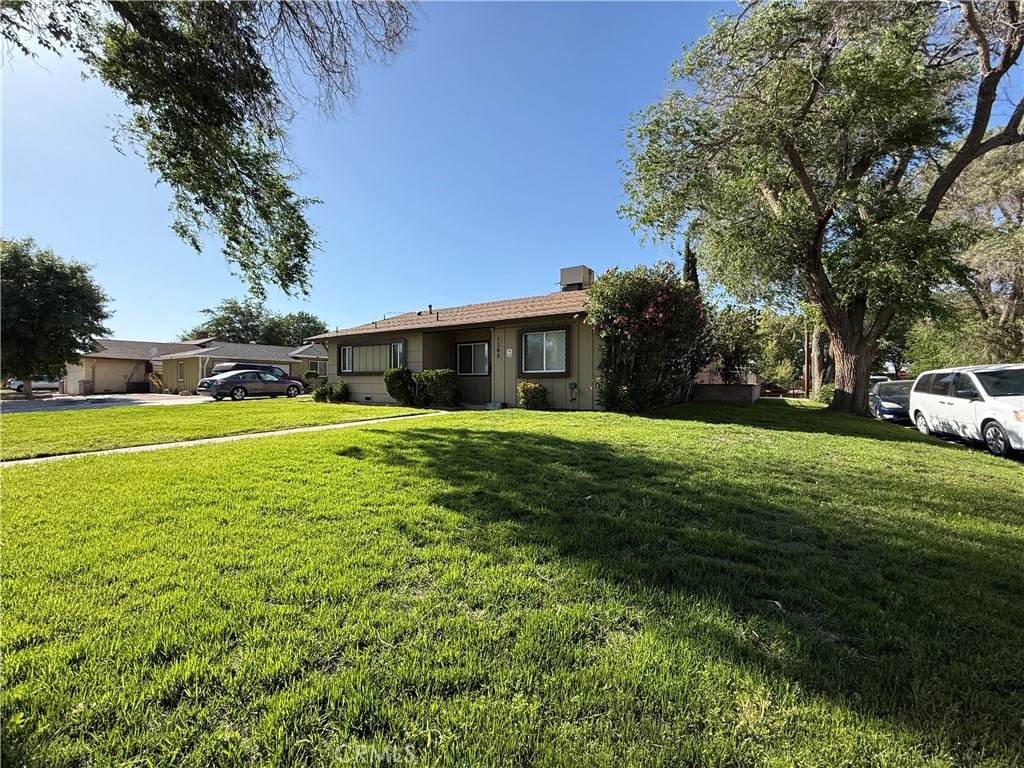 1365 Jenner Street - Photo 1
