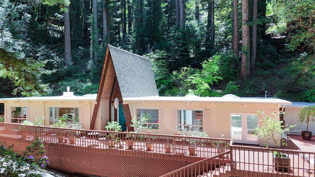 350 Grandview Drive - Photo 1