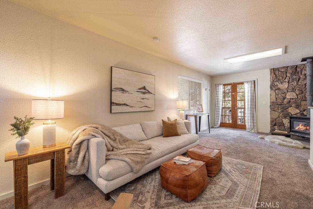 926 Angeles Boulevard - Photo 1