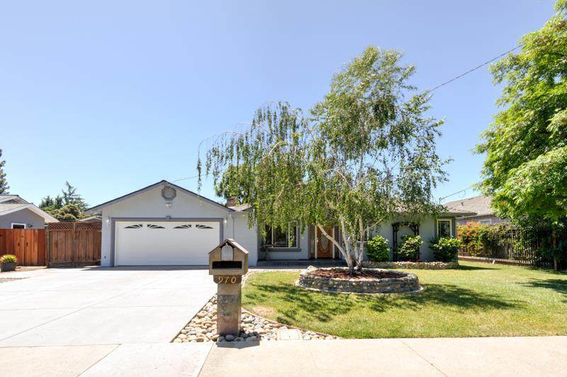 970 Hedegard Avenue - Photo 1