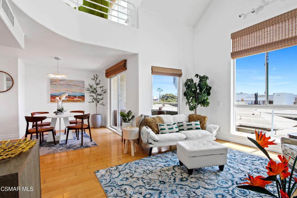 1242 9th Street - Photo 1
