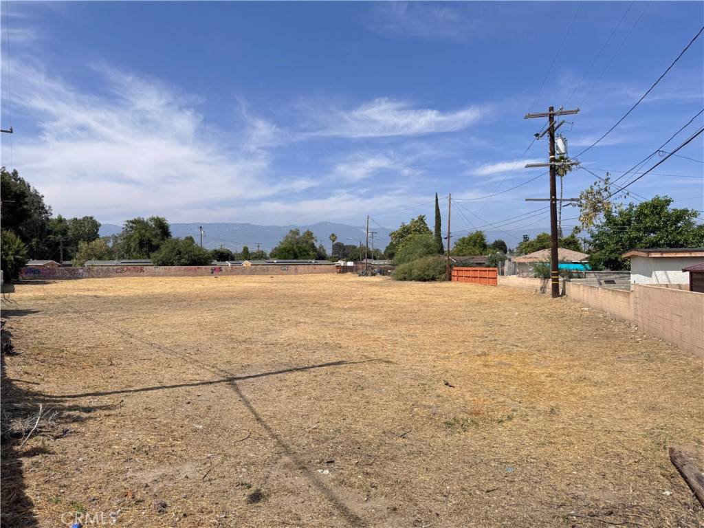 1750 Cleveland Street - Photo 1