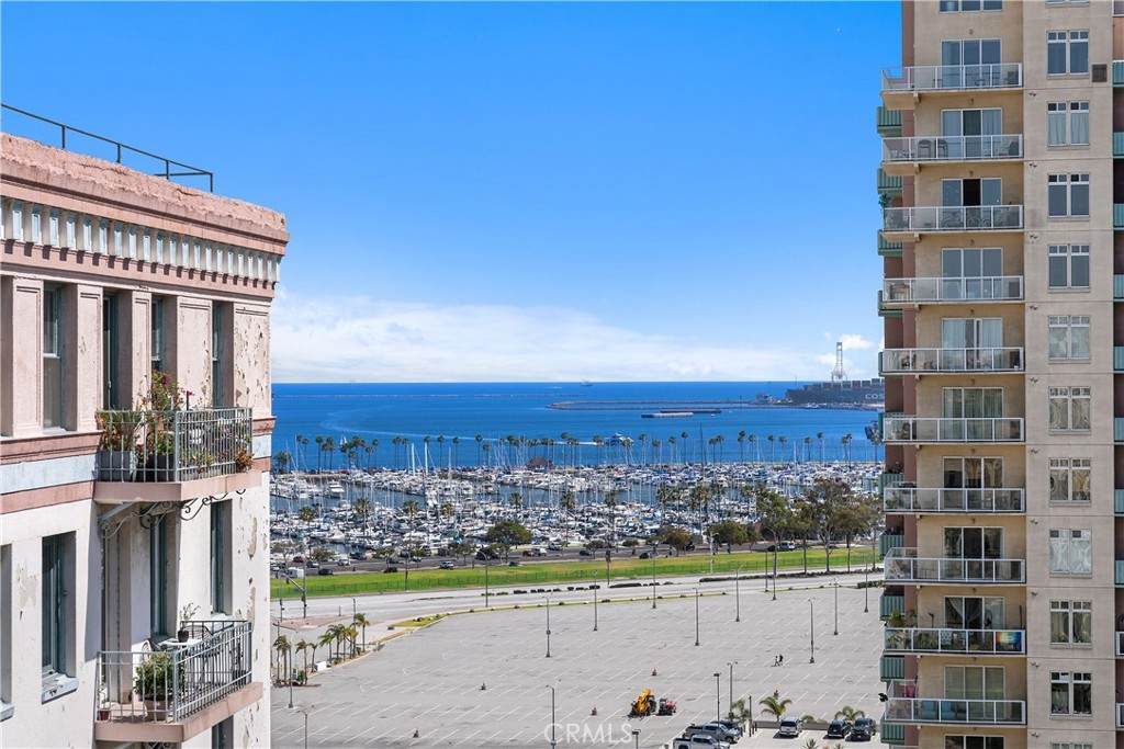 455 Ocean Boulevard - Photo 1