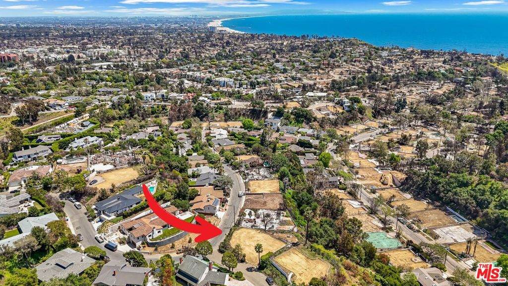 1101 Las Pulgas Place - Photo 1