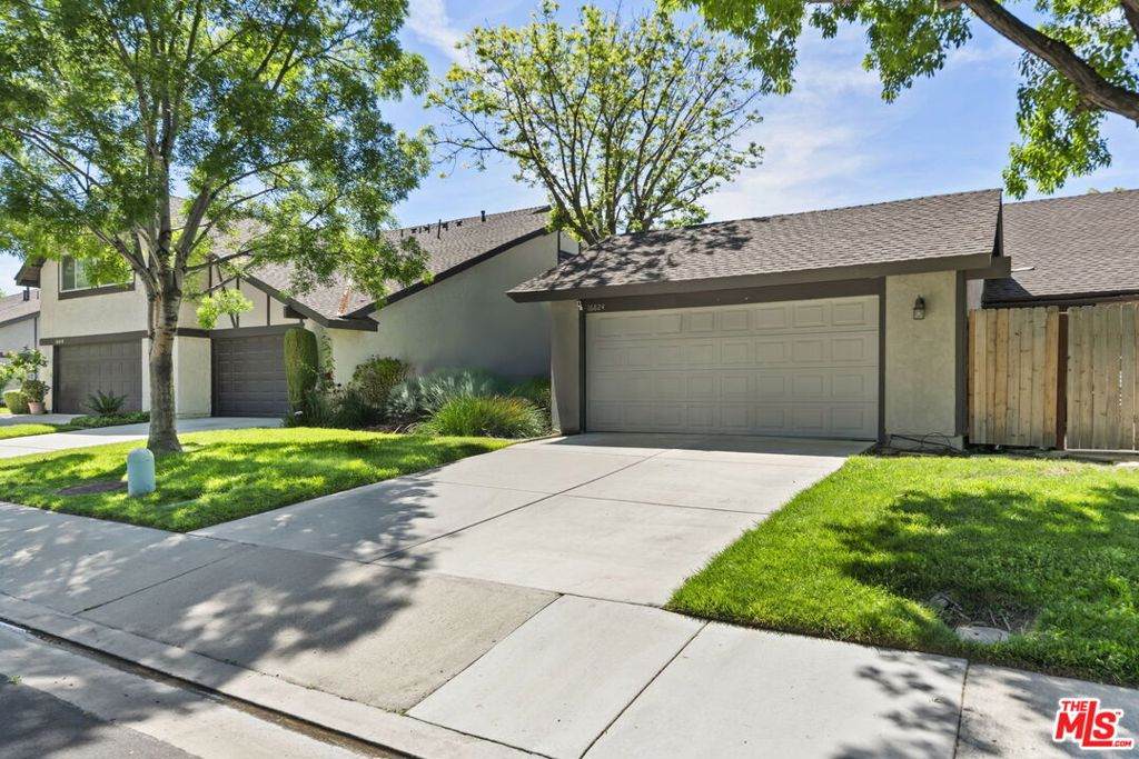 16824 Shinedale Drive - Photo 1