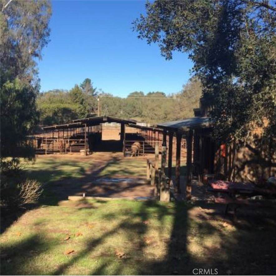 1551 Pomeroy Road - Photo 1