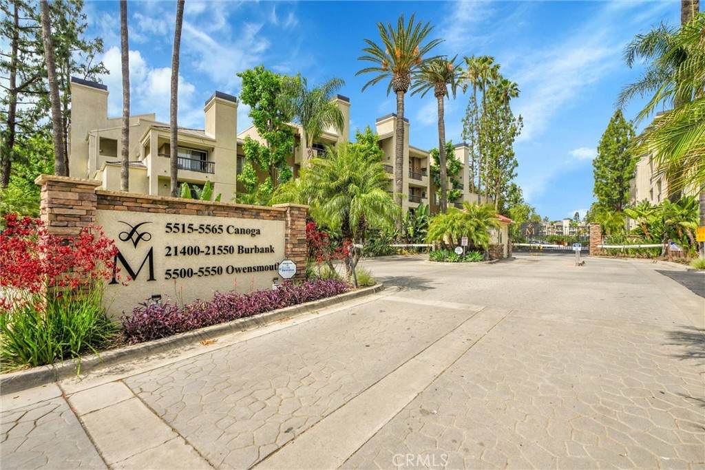 5550 Owensmouth Avenue - Photo 1