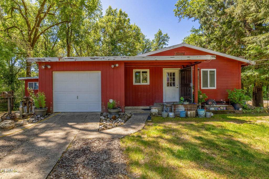 3901 Canyon Road - Photo 1