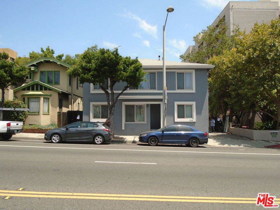 1224 Fairfax Avenue - Photo 1
