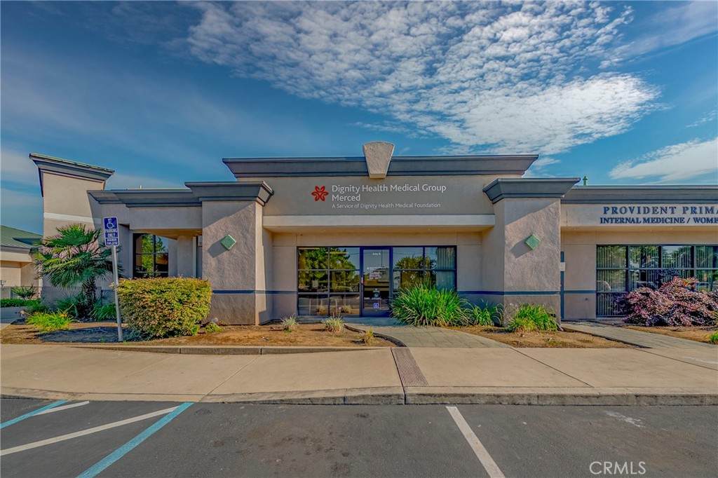 410 Yosemite Avenue - Photo 1