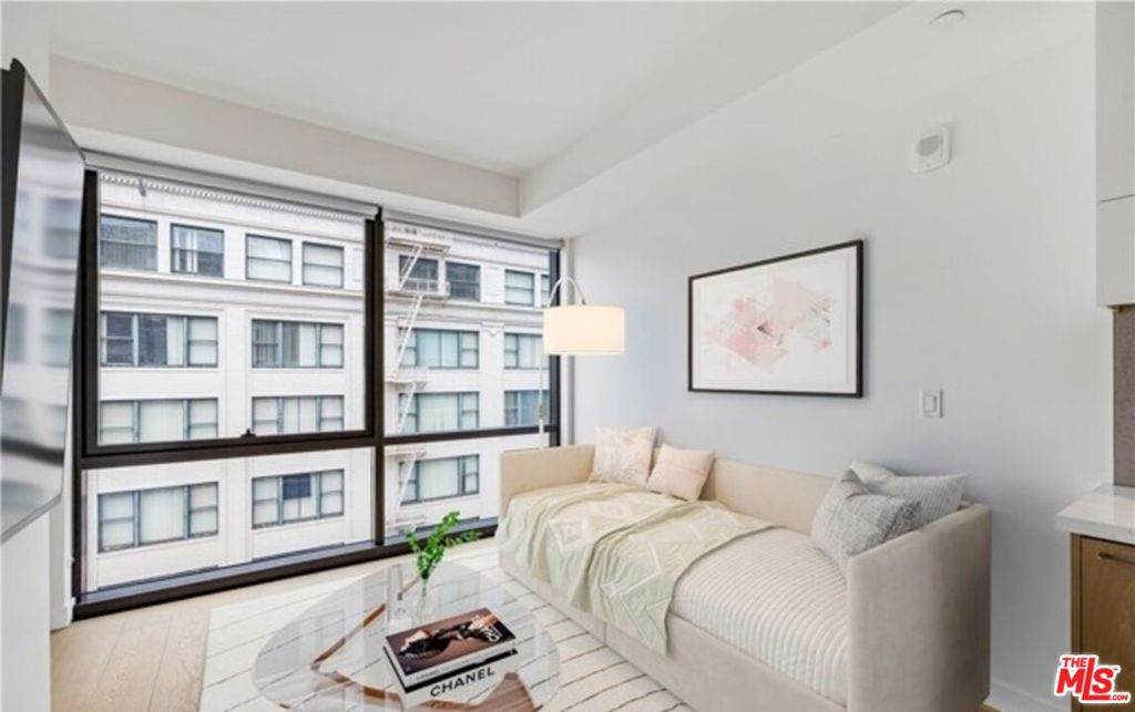 400 Broadway - Photo 1