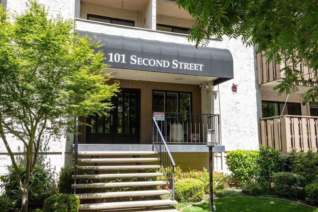 101 2nd Street - Photo 1