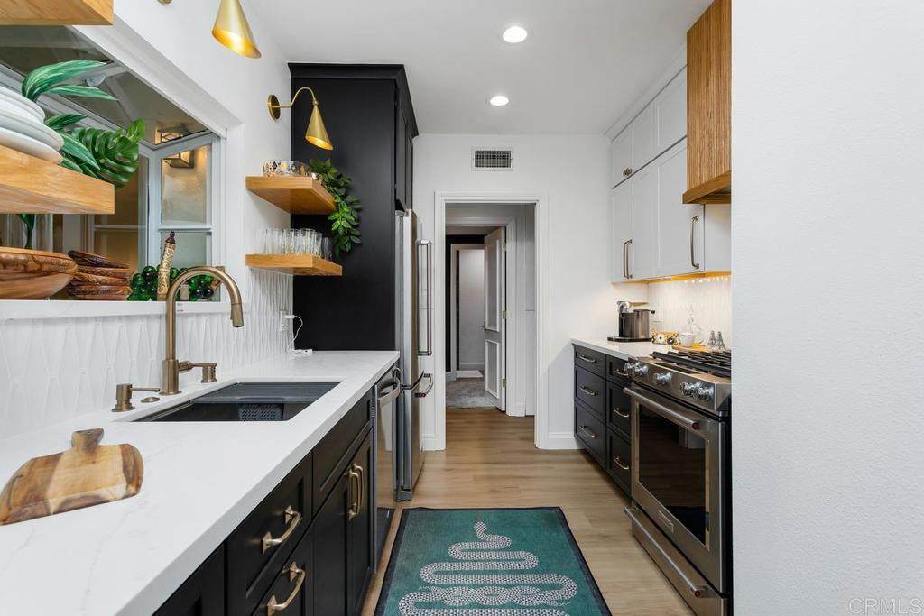 7057 Estrella De Mar Road - Photo 1