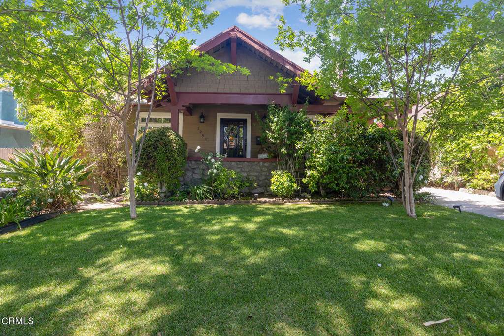 1291 Wesley Avenue - Photo 1