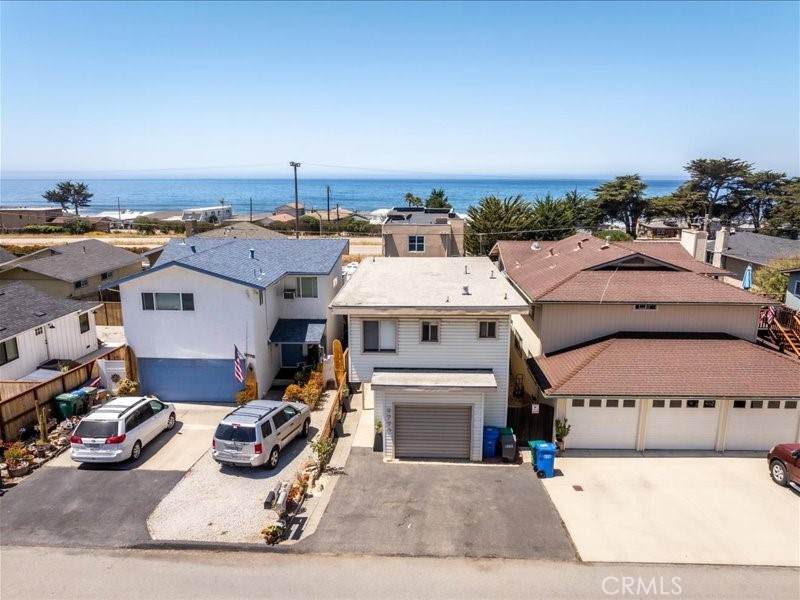 2770 Orville Avenue - Photo 1