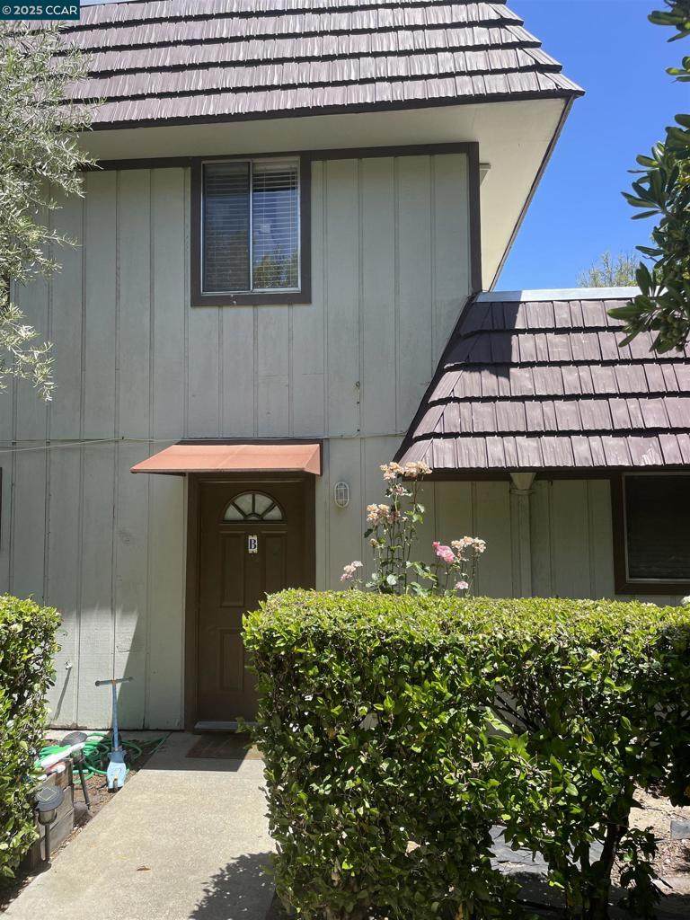 2005 Sierra Rd - Photo 1