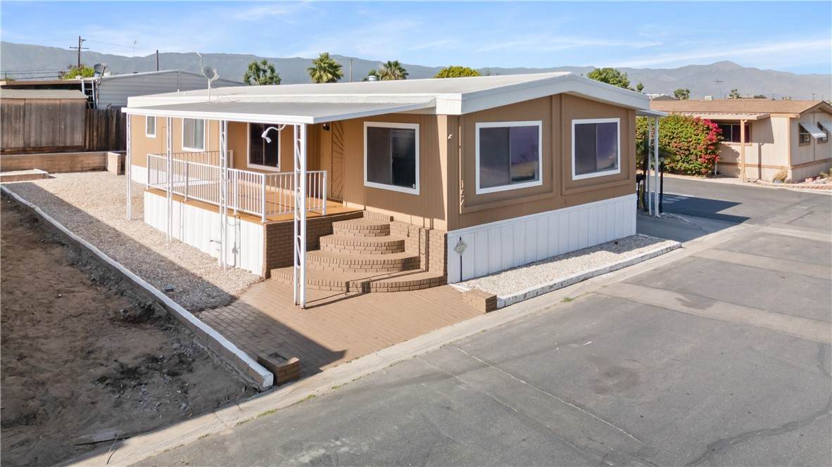 2505 Foothill Boulevard - Photo 1