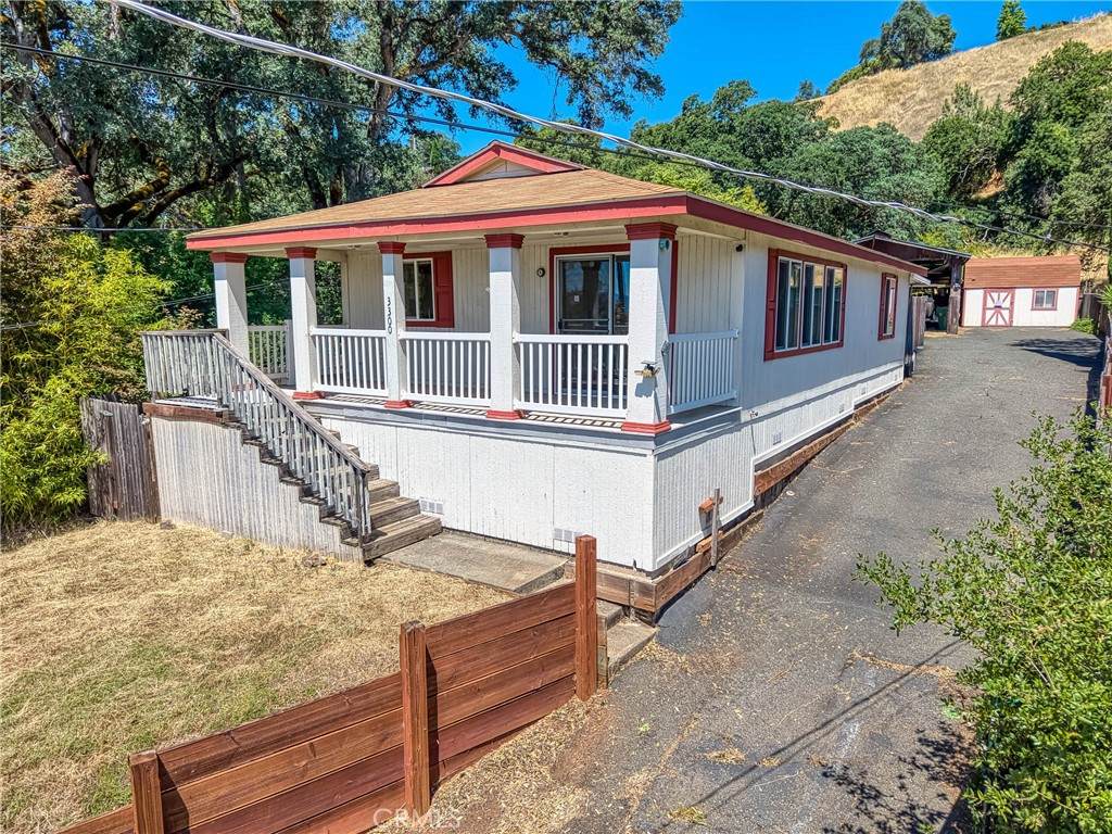 3300 Springe Street - Photo 1