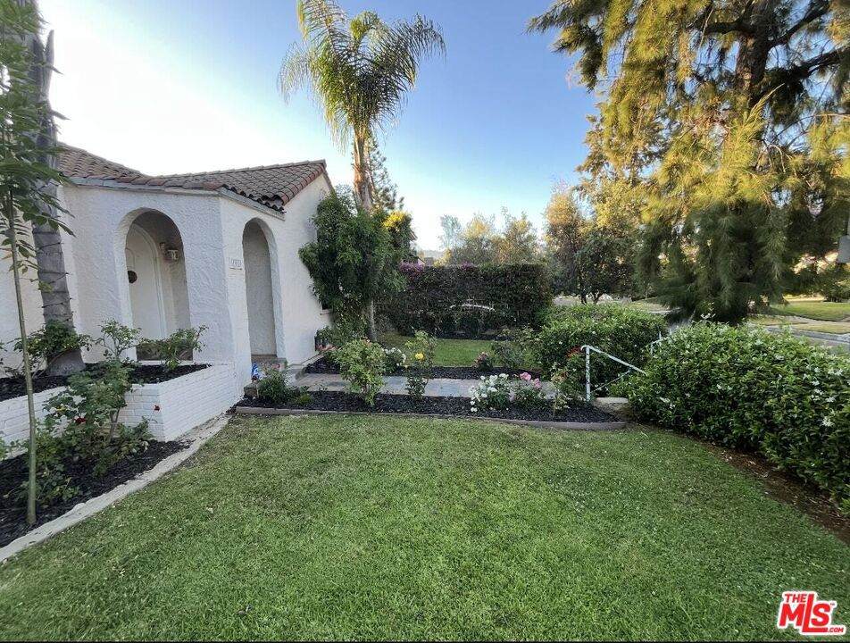 https://bt-photos.global.ssl.fastly.net/socal/orig_boomver_1_374515977-2.jpg