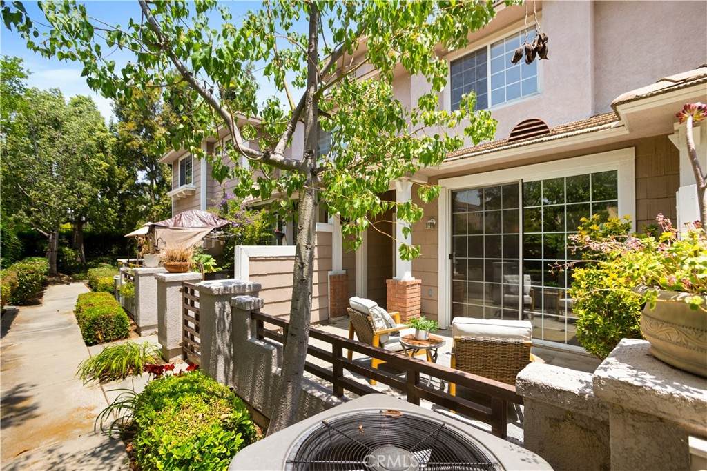 https://bt-photos.global.ssl.fastly.net/socal/orig_boomver_1_374519416-2.jpg