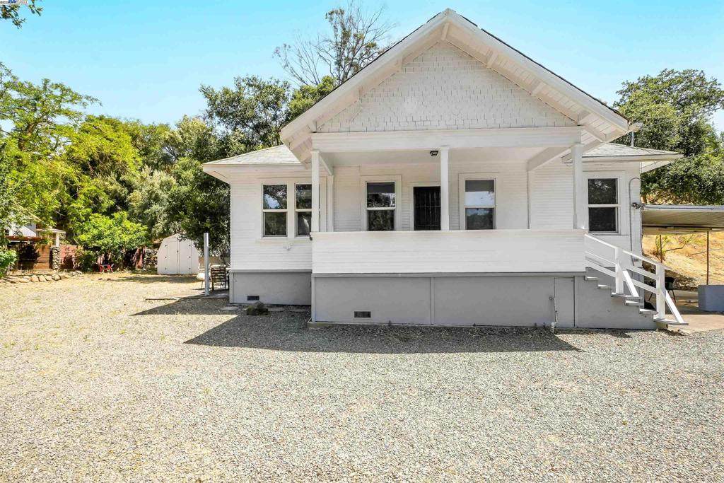 83 Kilkare Rd - Photo 1