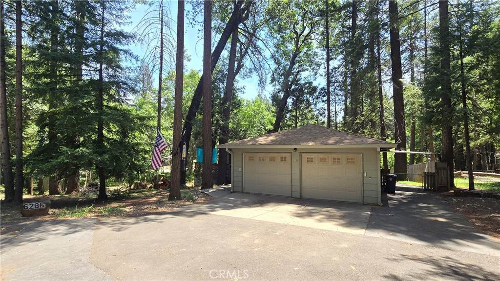 6286 Columbine Road - Photo 1