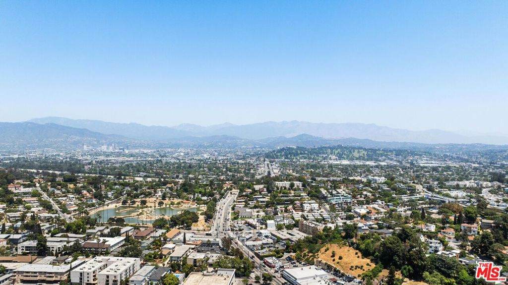 https://bt-photos.global.ssl.fastly.net/socal/orig_boomver_1_374528972-2.jpg
