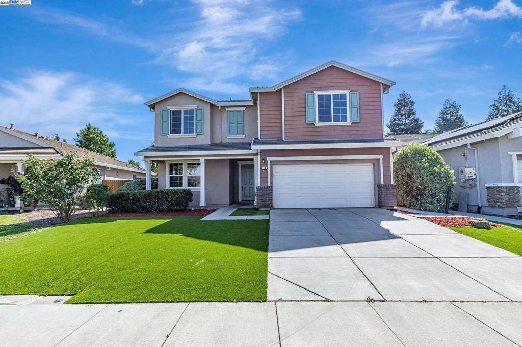 113 Silver Bell Way - Photo 1