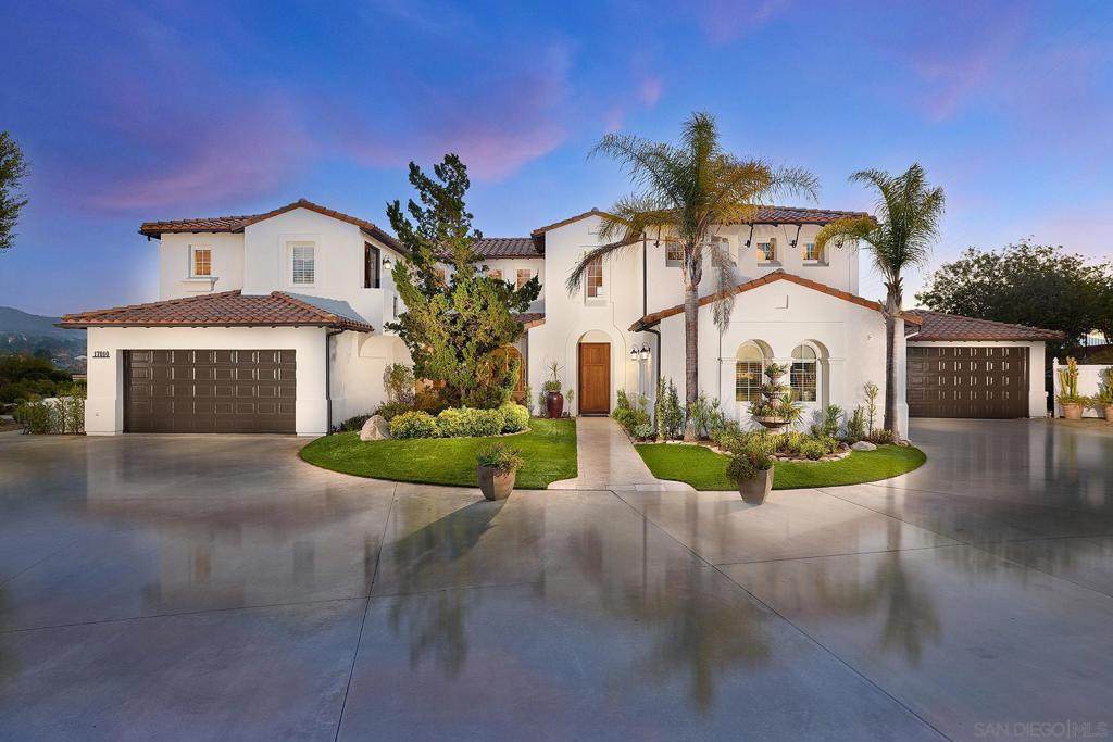 https://bt-photos.global.ssl.fastly.net/socal/orig_boomver_1_374531201-2.jpg