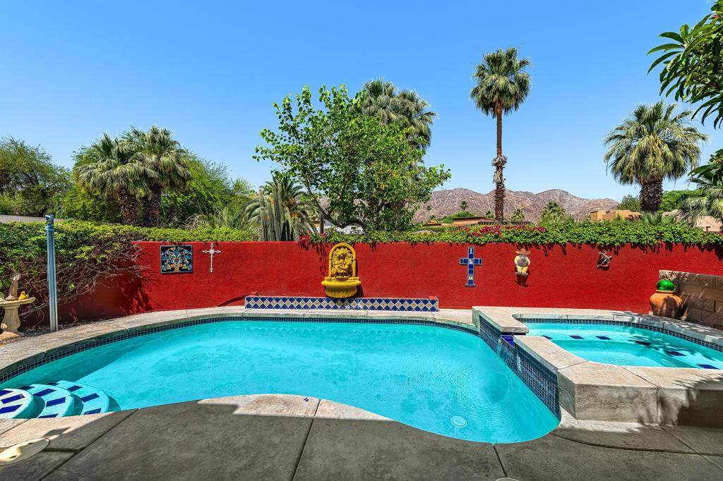 https://bt-photos.global.ssl.fastly.net/socal/orig_boomver_1_374531927-2.jpg