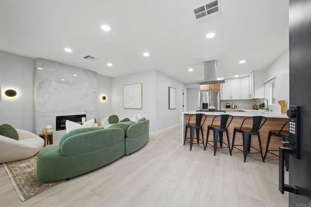 8806 Lamar - Photo 1
