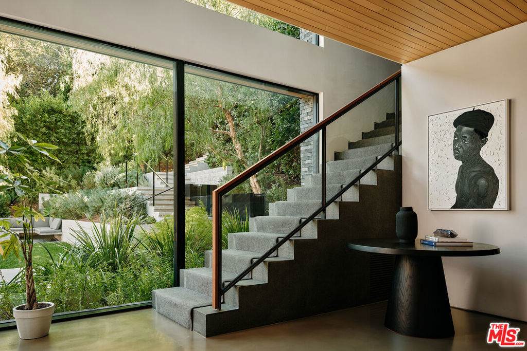 https://bt-photos.global.ssl.fastly.net/socal/orig_boomver_1_374537479-2.jpg