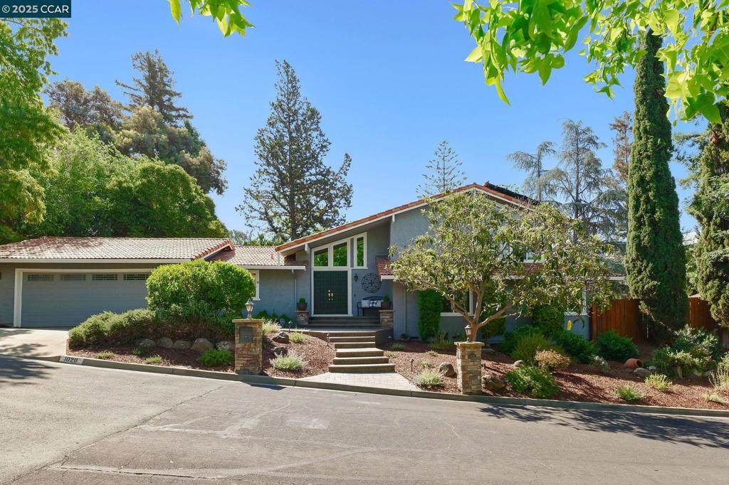 1020 Molad Ct - Photo 1