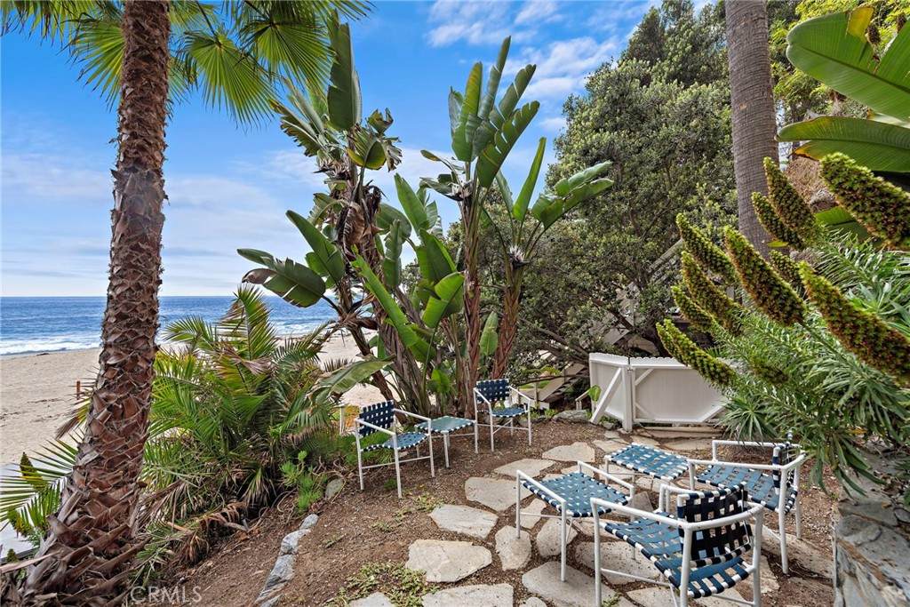 https://bt-photos.global.ssl.fastly.net/socal/orig_boomver_1_374539382-2.jpg