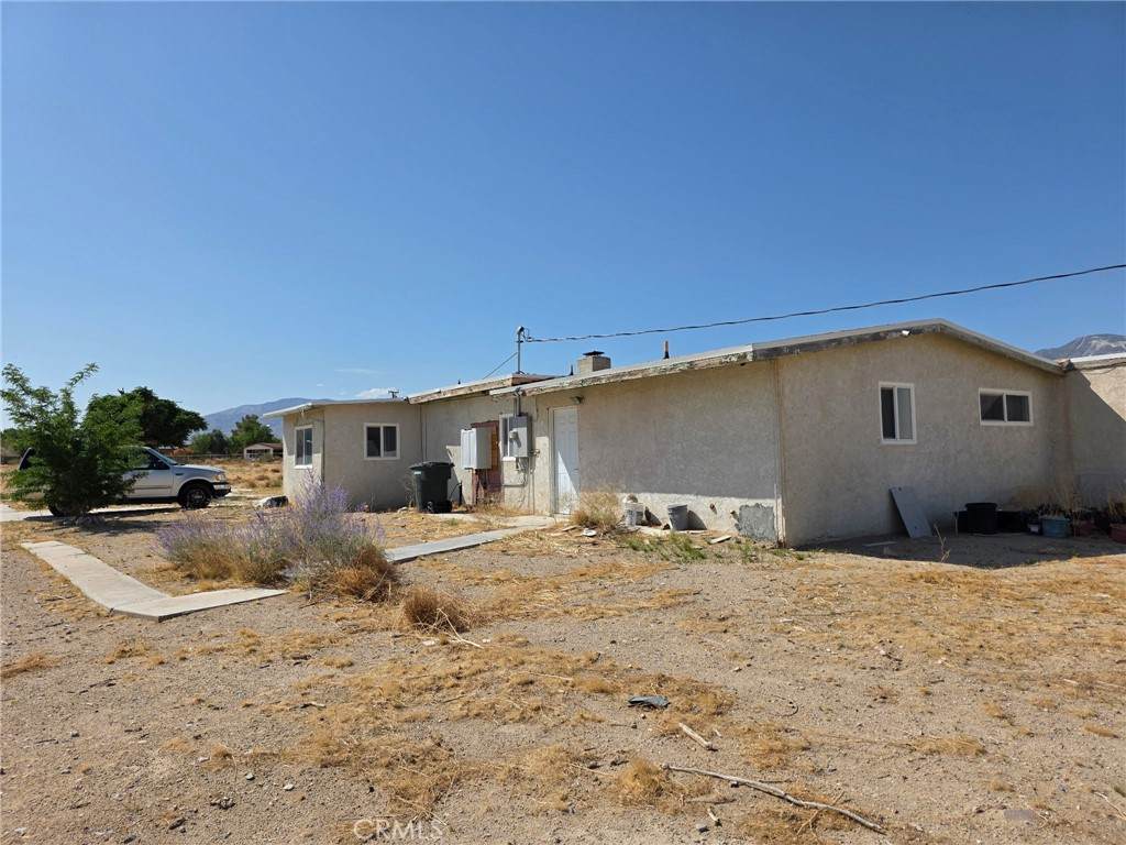 9933 Midway Avenue - Photo 1