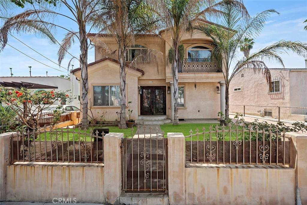 3339 Dorchester Avenue - Photo 1