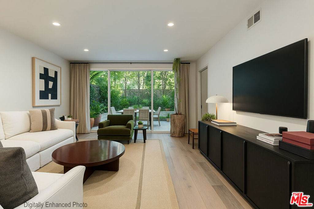 874 Hammond Street - Photo 1
