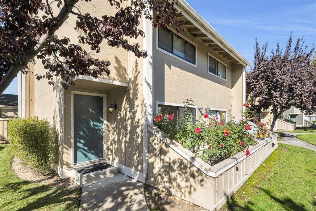 831 Perseus Lane - Photo 1