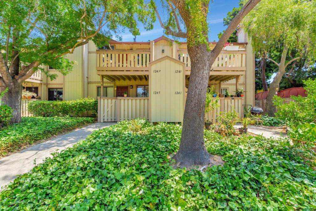 1247 Coyote Creek Place - Photo 1