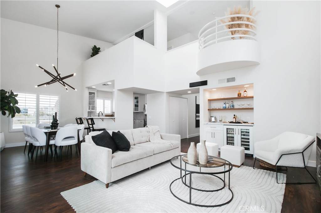 1617 Beverly Glen Boulevard - Photo 1
