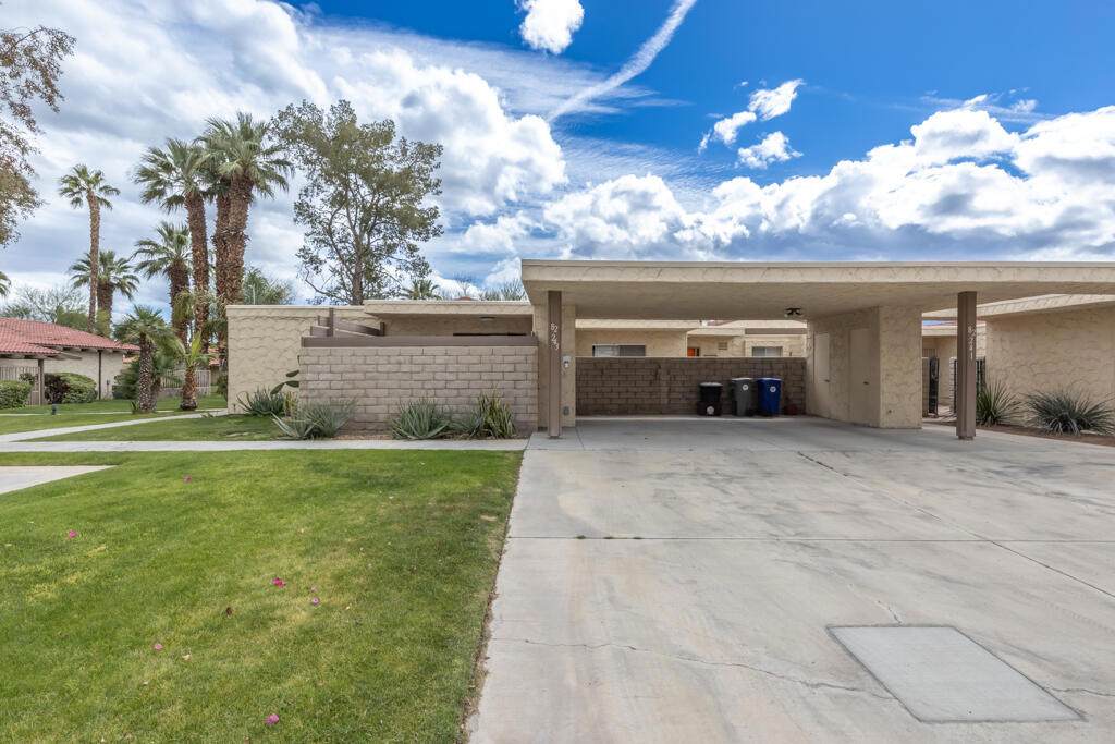 82243 Waring Way - Photo 1