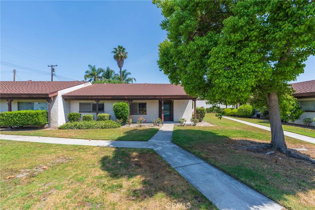 2011 Katella Avenue - Photo 1