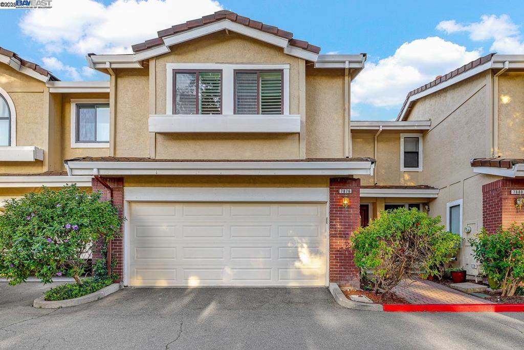 7876 Gate Way - Photo 1